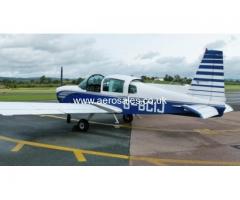 ** Grumman Aa5a Traveller **